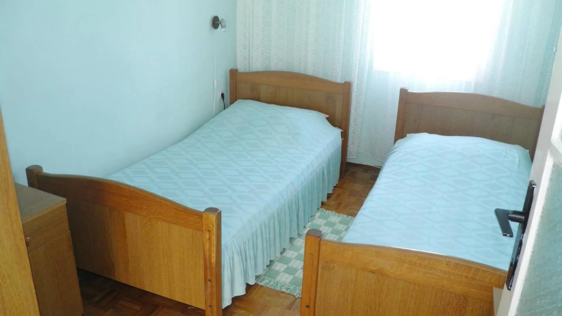 Apartments Klaric Baska  0*, Baska (Krk) Croatia