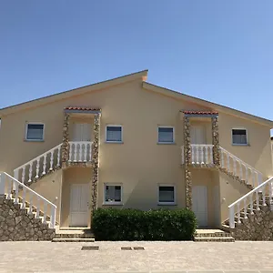 apartments-villa-engeli.hotelinzadar.com/